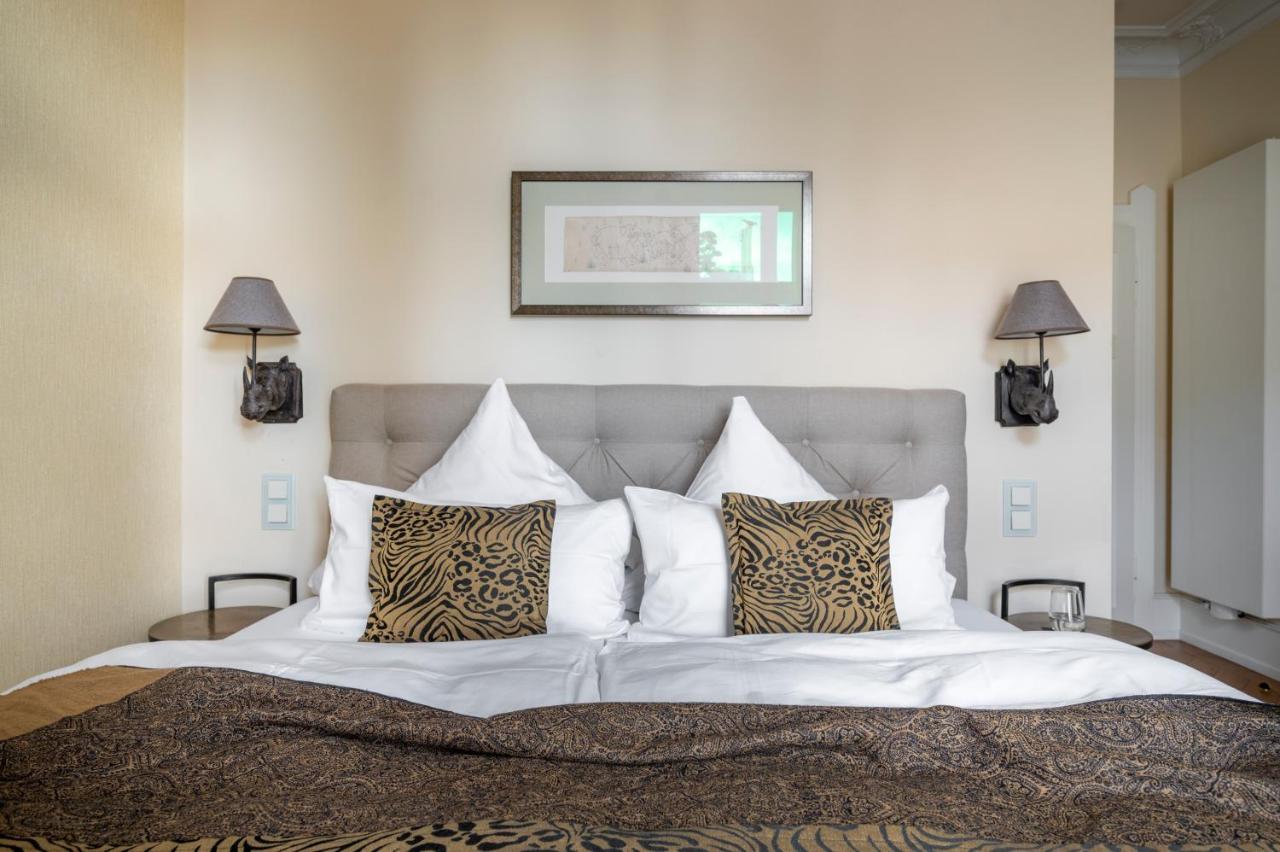 אוברלינגן Hotel Garni Villa Rosengarten מראה חיצוני תמונה