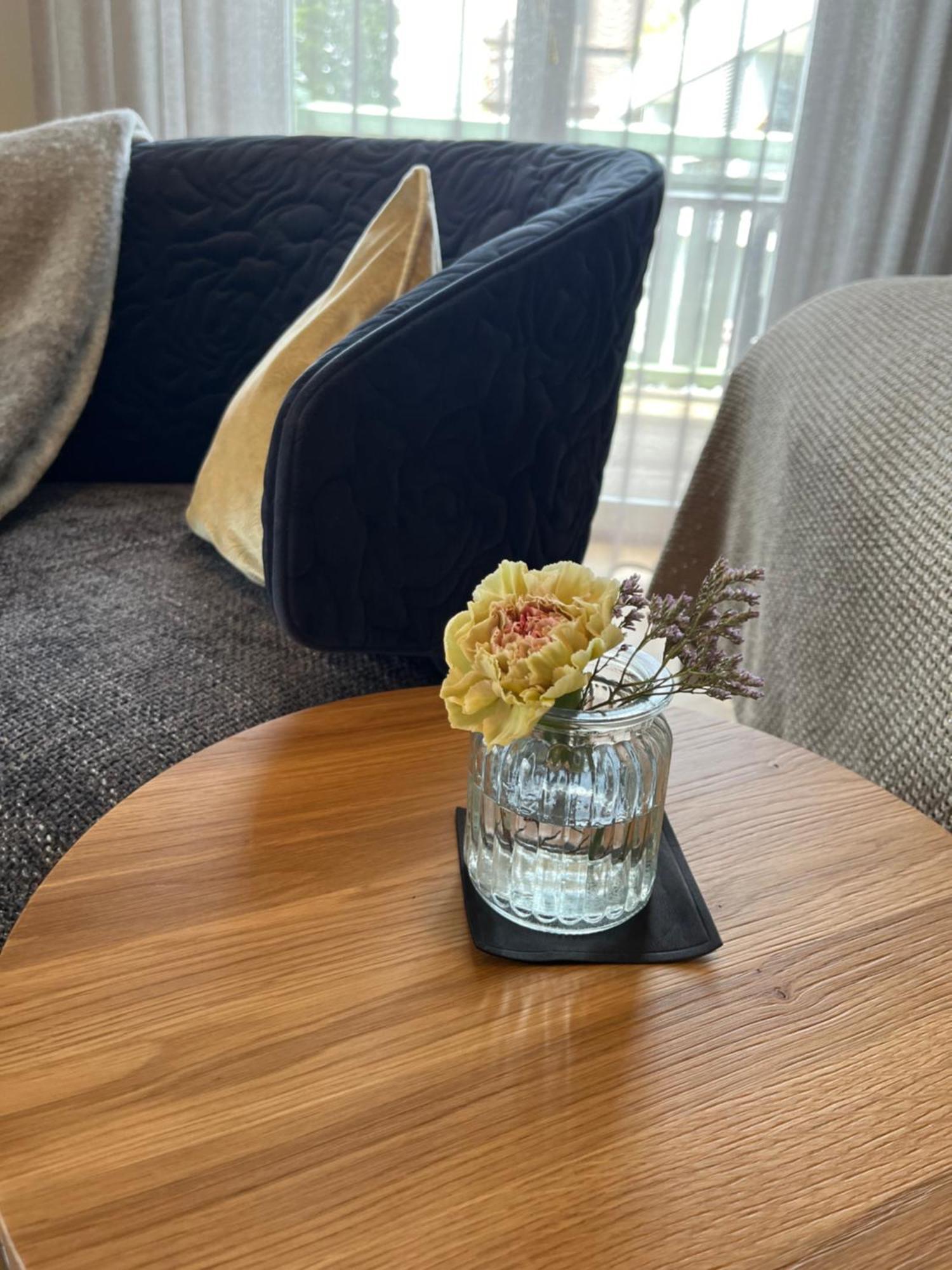 אוברלינגן Hotel Garni Villa Rosengarten מראה חיצוני תמונה